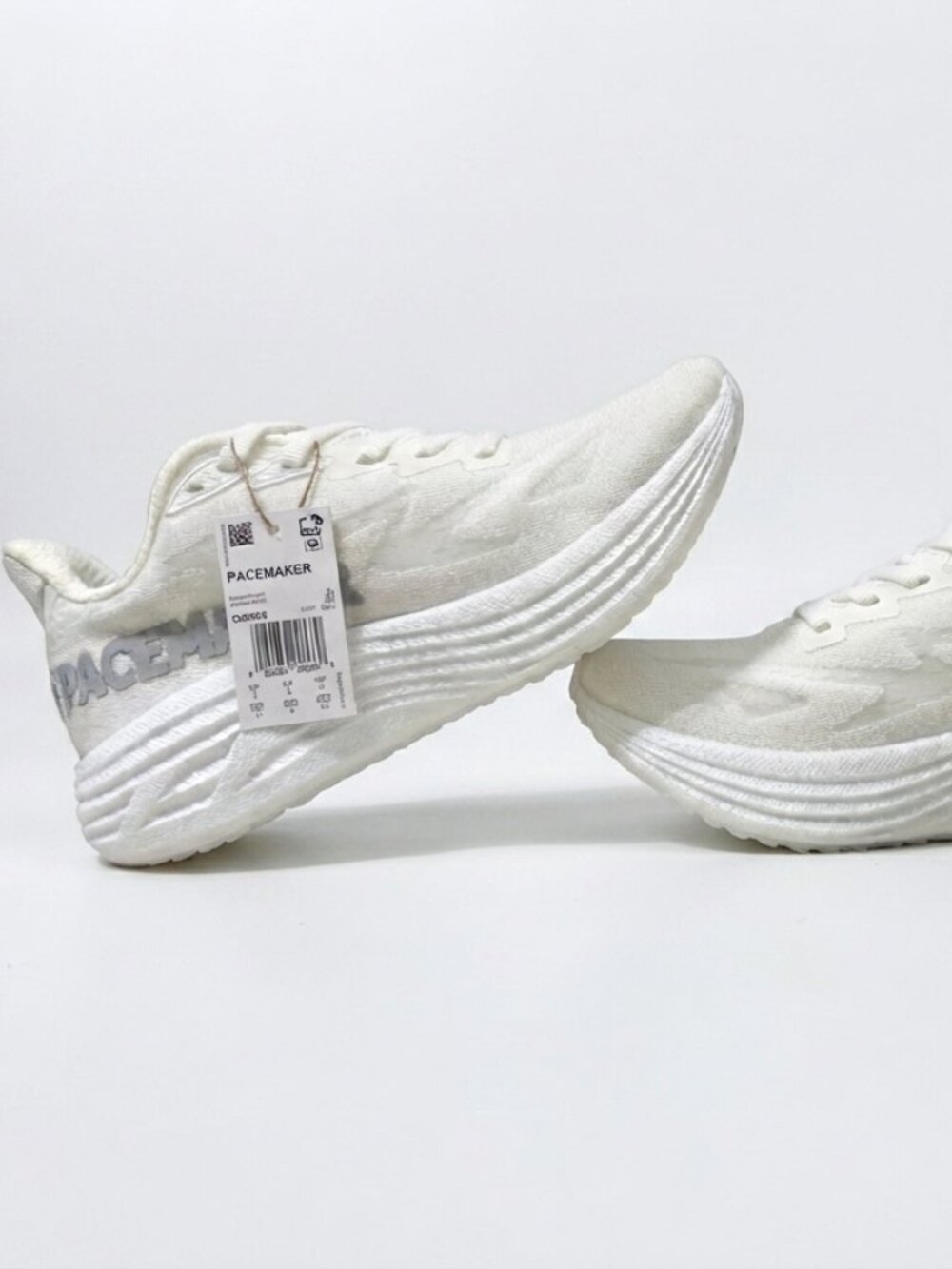 PACEMAKER Speed Men's Athletic Shoe Low Top Lace Up White Running Sneaker 7 NWT